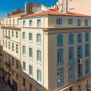 *** Hotel Carré Vieux Port France