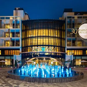 Отель Millennium Place Mirdif