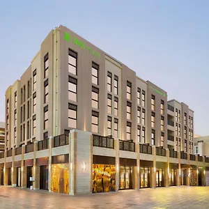 Отель Ibis Styles Gold District