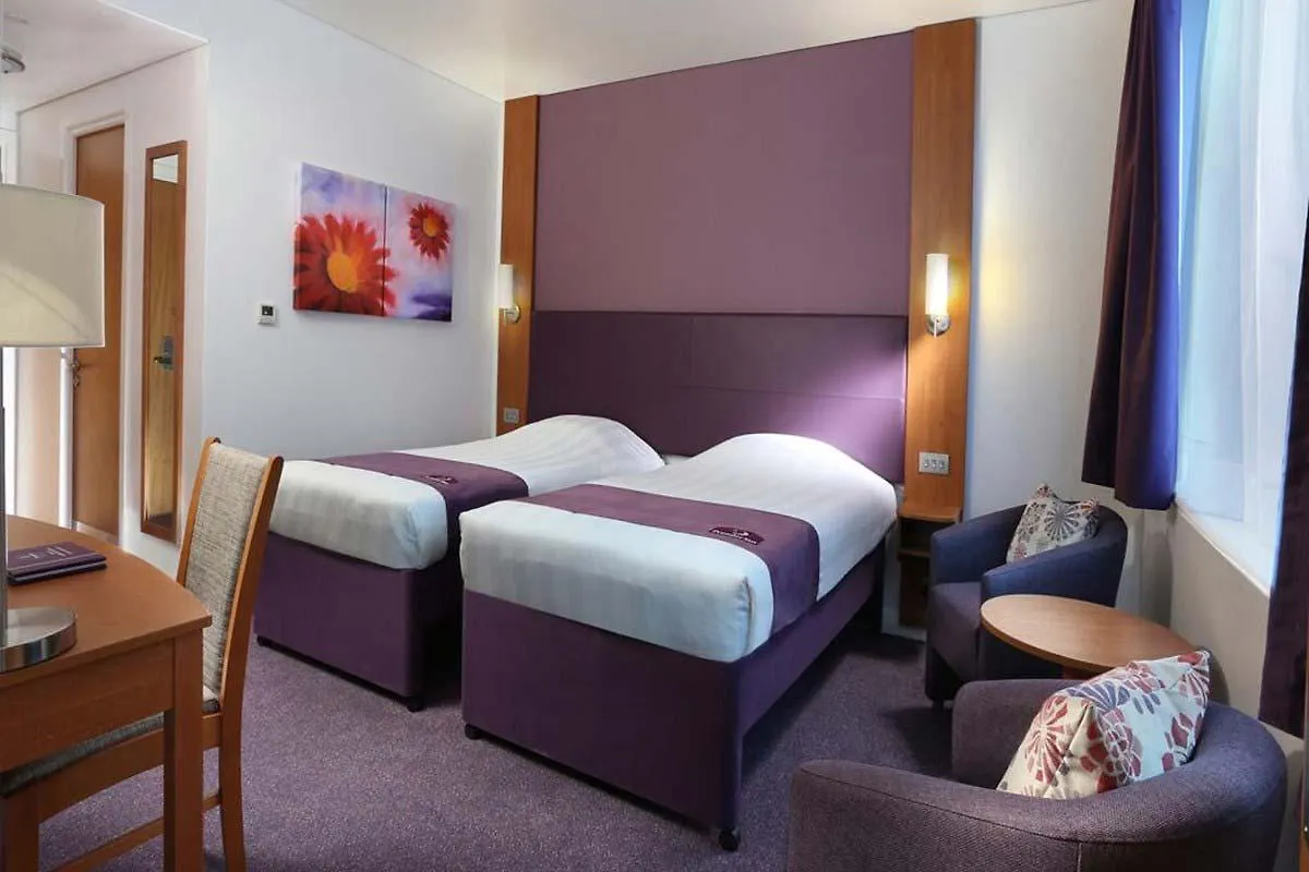 Premier Inn Dubai Silicon Oasis 3*,