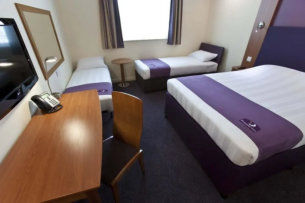 Premier Inn Dubai Silicon Oasis מלון
